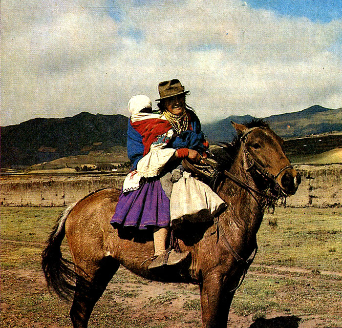 Индейцы кечуа на лошади