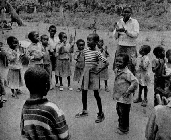 Эти намибийские детишки уже знают, что такое война 