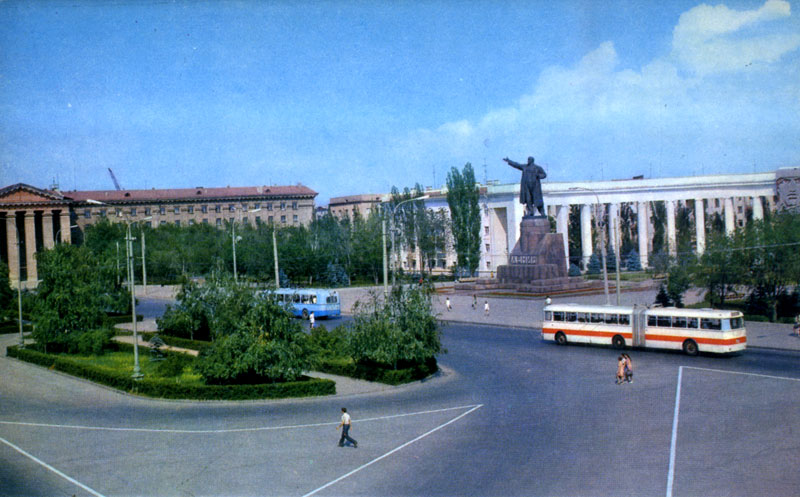 Площадь имени В. И. Ленина