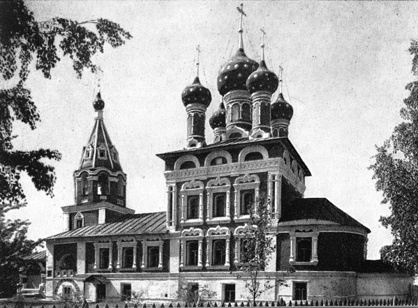   ' '  . 1692. Eglise de St-Dmitri 'sur le sang' au Kremlin. 1692 (. 65)