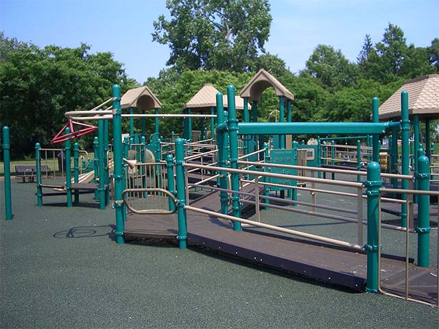 https://en.wikipedia.org/wiki/Playground#/media/File:AccessiblePlayground.JPG