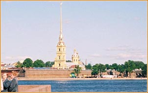 Петропавловская крепость в Санкт Петербурге 